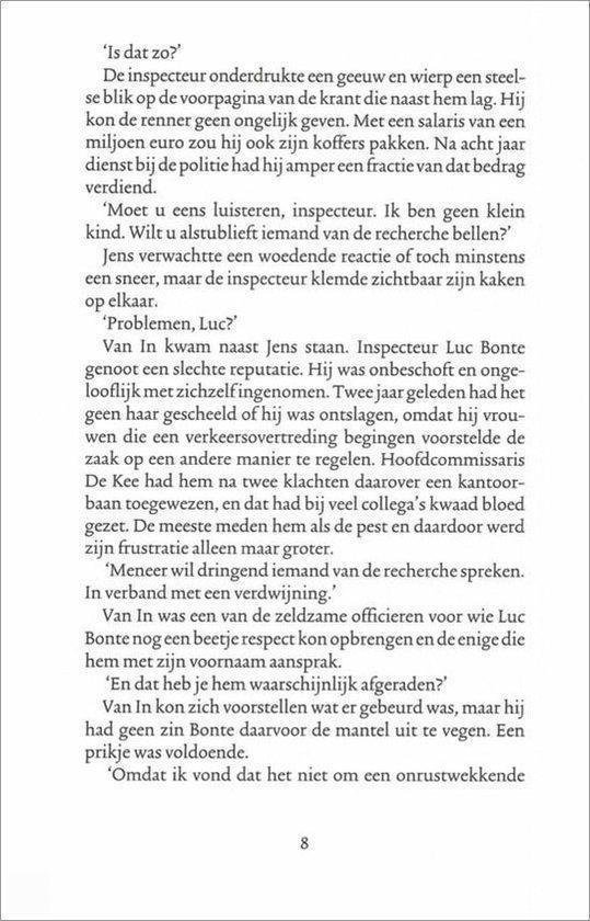 Bovenaan de pagina staat de tekst 'Meesters in misdaad'.