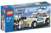 LEGO City Politiewagen - 7236