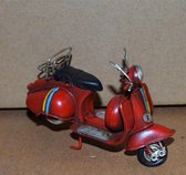 Miniatuur scooter crème en rood | GerichteKeuze