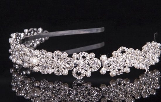 straffen elk gemakkelijk te kwetsen Bruids tiara diadeem met parels en Strass stenen | bol.com