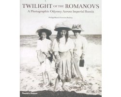 Omslag van Twilight Of The Romanovs