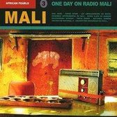 African Pearls 3 One Day On Radio Mali