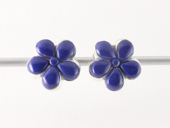 Bloemvormige zilveren oorstekers met lapis lazuli
