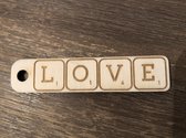 SLEUTELHANGER | LOVE | SCRABBLE LETTERS | 8CM