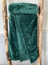 Woonplaid 125 x 150cm | Fleecedeken | met palmblad motief | Smaragdgroen