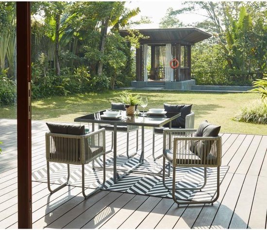 Ingebouwde tuinset 4 personen - tafel 110x110 glazen blad + 4 fauteuils -  Zwart - POLYTA | bol.com