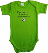 Groene romper met "Sssssst... Papa en ik kijken voetbal!!!" - maat 62/68 - vaderdag, cadeautje, kraamcadeau, grappig, geschenk, baby, tekst