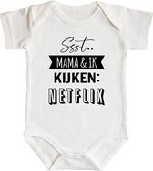 Romper - Ssst.. mama & ik kijken Netflix - maat: 74/80 - korte mouw - baby - mama - rompertjes baby - rompertjes baby met tekst - rompers - rompertje - rompertjes - stuks 1 - wit