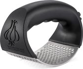 Knoflookpers RVS - 2 in 1 - Met borstel en knoflookpeller - Vaatwasserbestendig - Gratis sinaasappelpeller - Vleeshamer