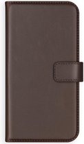 Selencia Hoesje Geschikt voor Samsung Galaxy S21 Hoesje Met Pasjeshouder - Selencia Echt Lederen Bookcase - Bruin