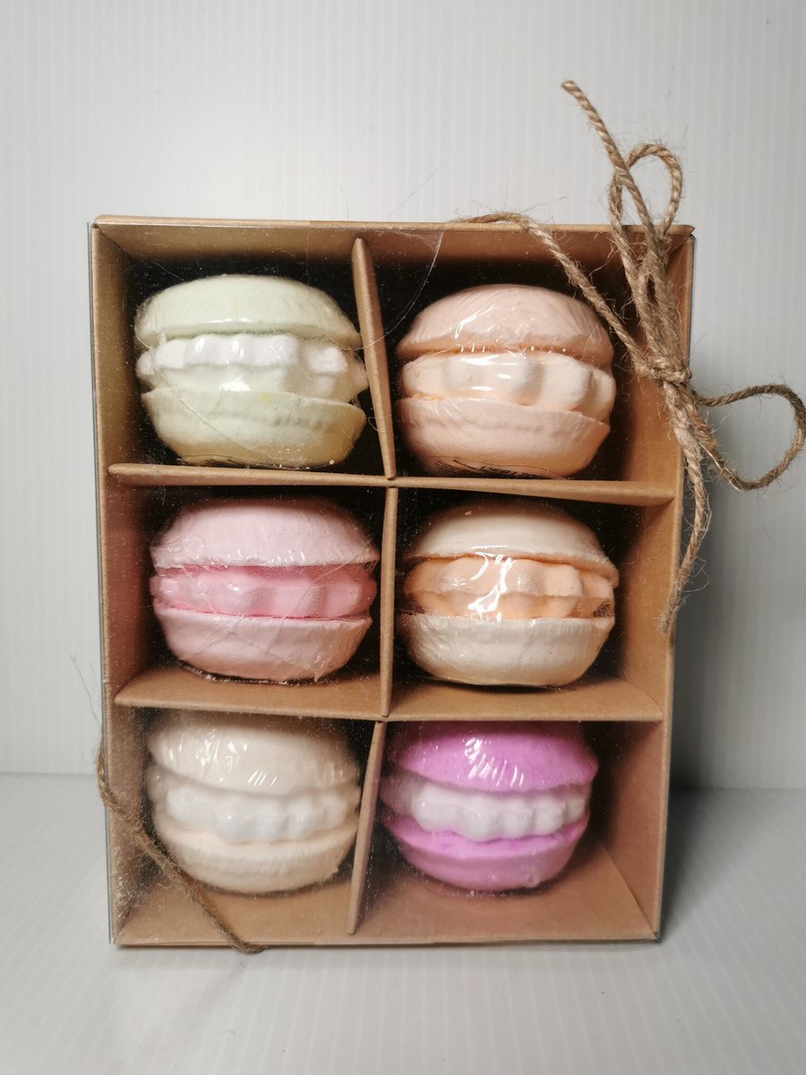 Goedkoopste Geschenkset 6 badbruisballen met lavendelgeur Macarons in mooie geschenkdoos