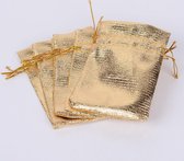 Metallic gouden zakjes, 12x9cm. Verkocht per 50 stuks
