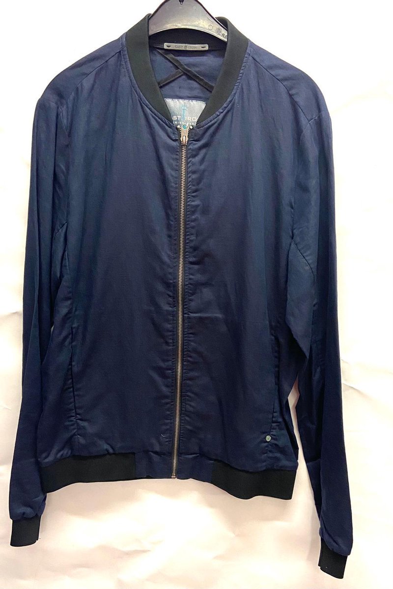 cast iron jas Blauw