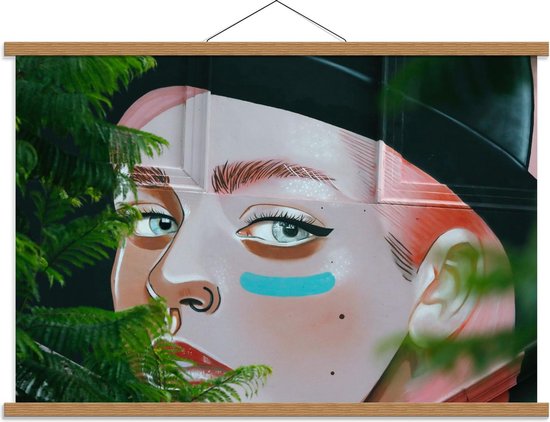 Schoolplaat – Muurschildering van Vrouw met Blauwe Ogen en Neuspiercing met Planten - 90x60cm Foto op Textielposter (Wanddecoratie op Schoolplaat)