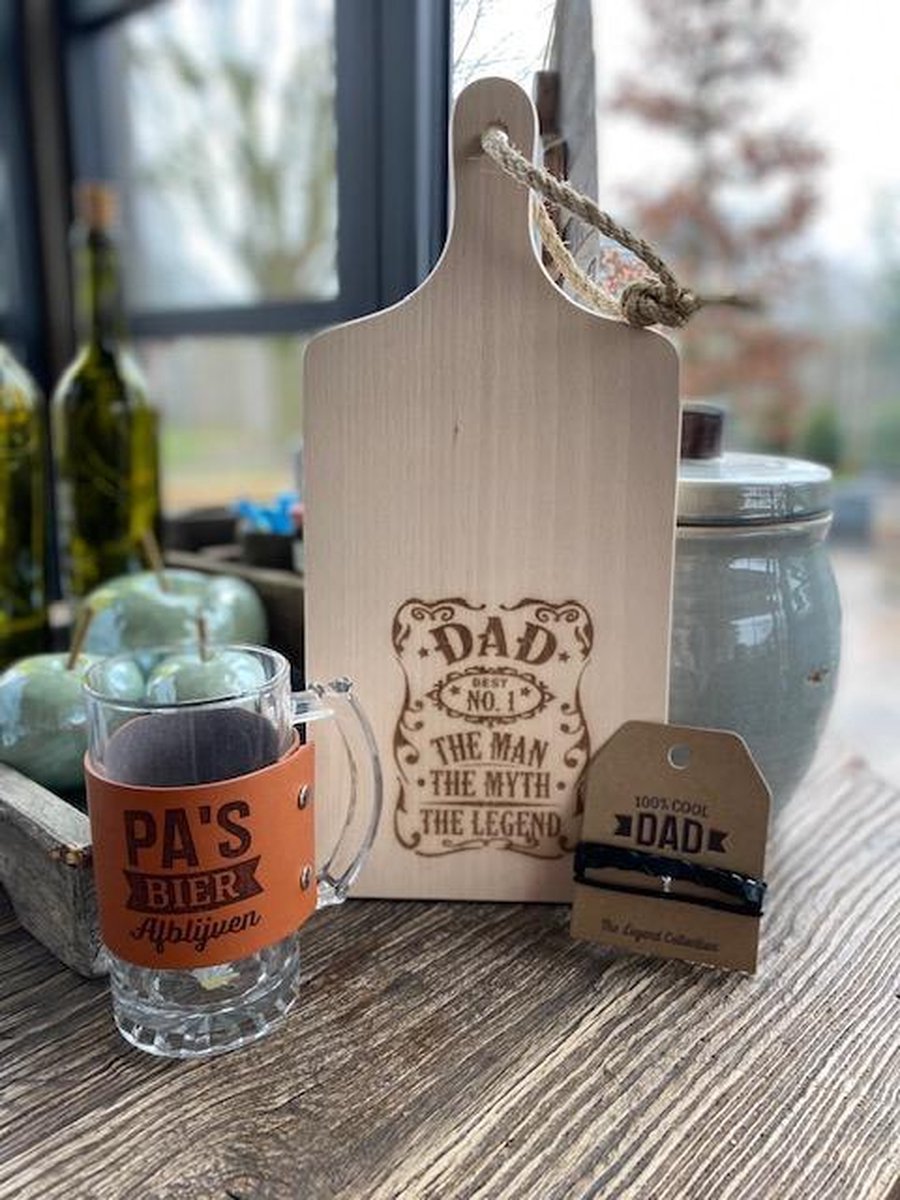 Geschenkset Bier Voor Vaders - Serveerplank Met Tekst/Bierpul/Leren Armbadje - Bruin