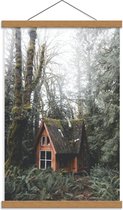 Schoolplaat – Houten Huisje in het Bos - 40x60cm Foto op Textielposter (Wanddecoratie op Schoolplaat)