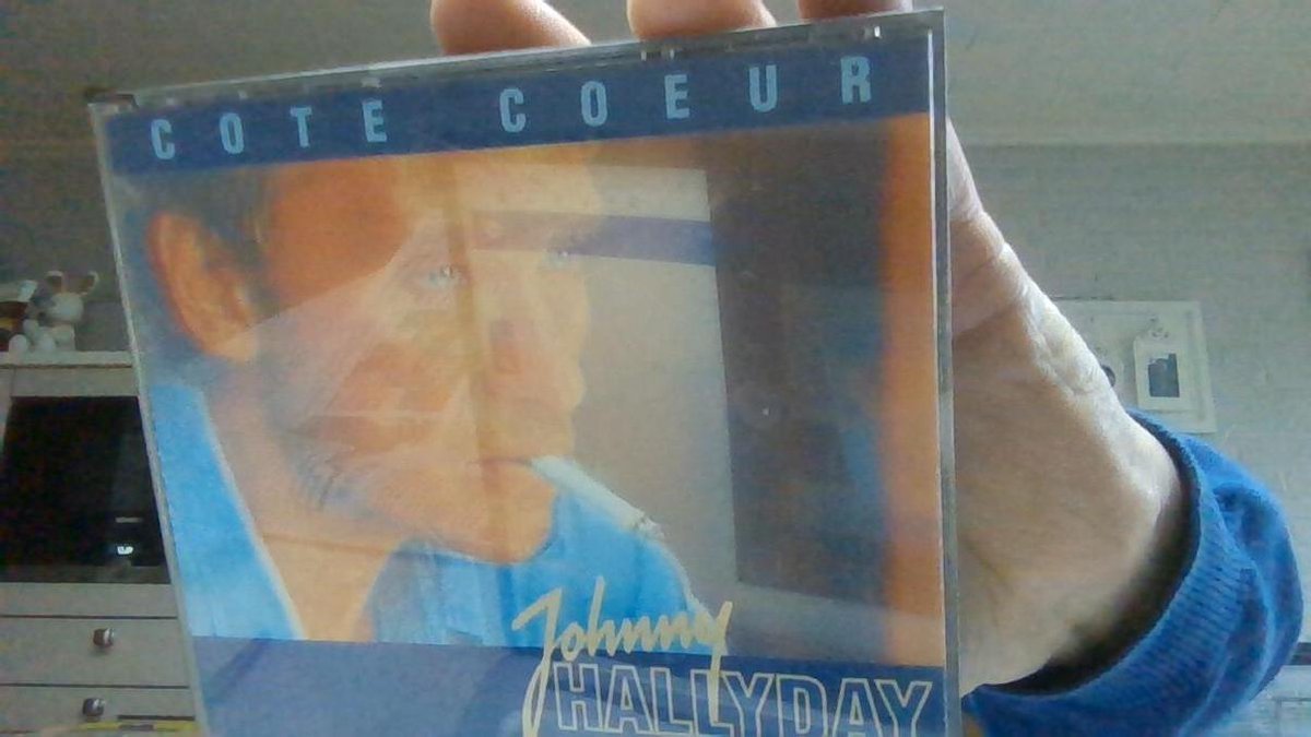 JOHNNY HALLYDAY COTE COEUR