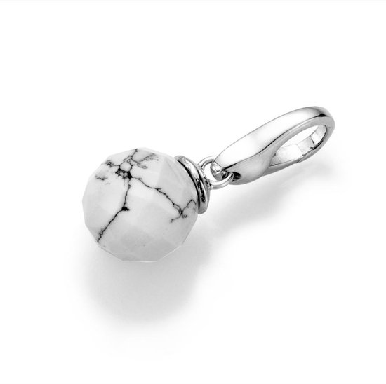 Foto: Bedel charm sterling zilver howlith symbool gelatenheid karabijn hanger