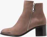 Dune Peggey Nubuck  - Maat 36