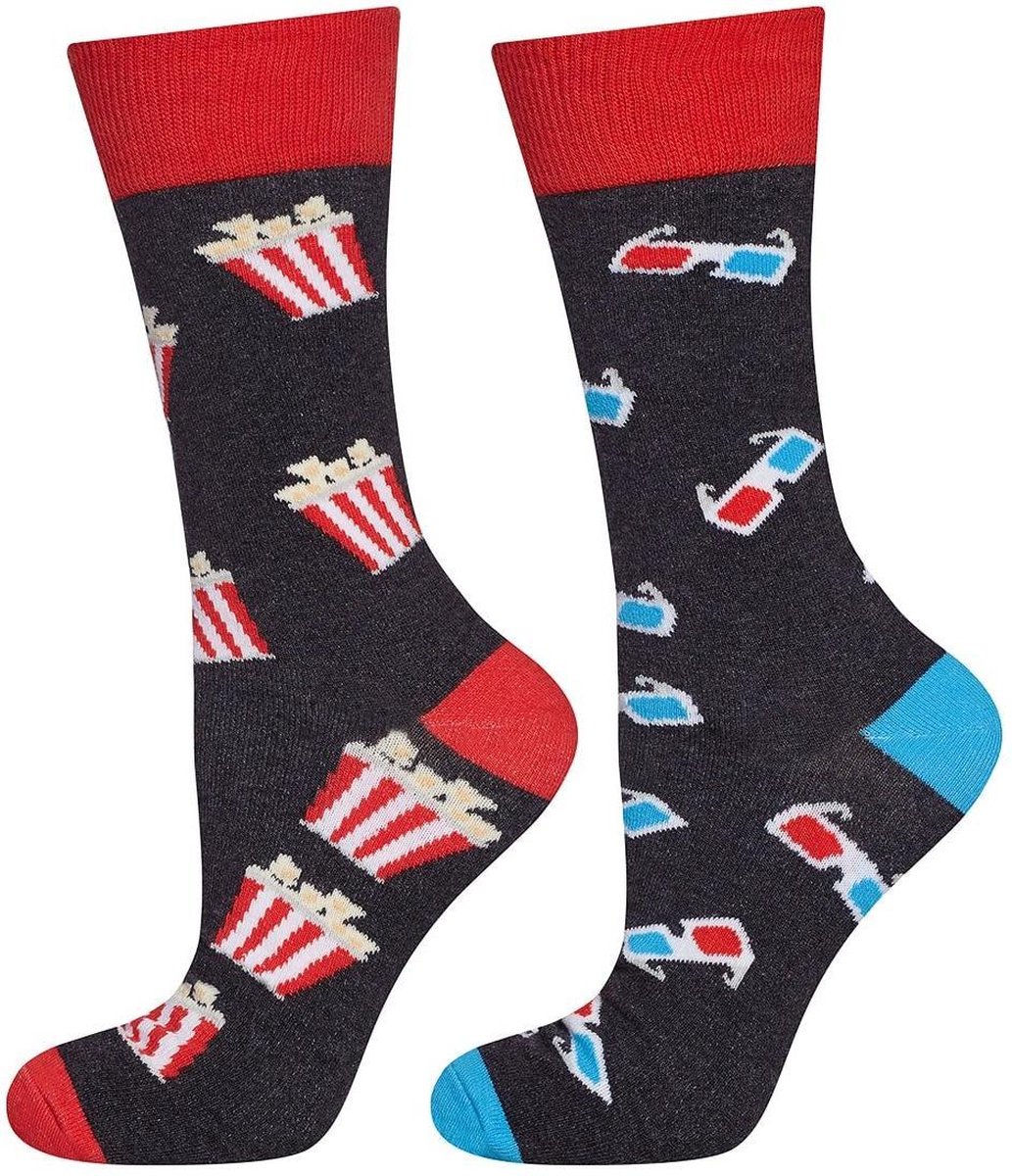 vrolijke sokken Bioscoop maat 40 - 45 twee verschillende sokken