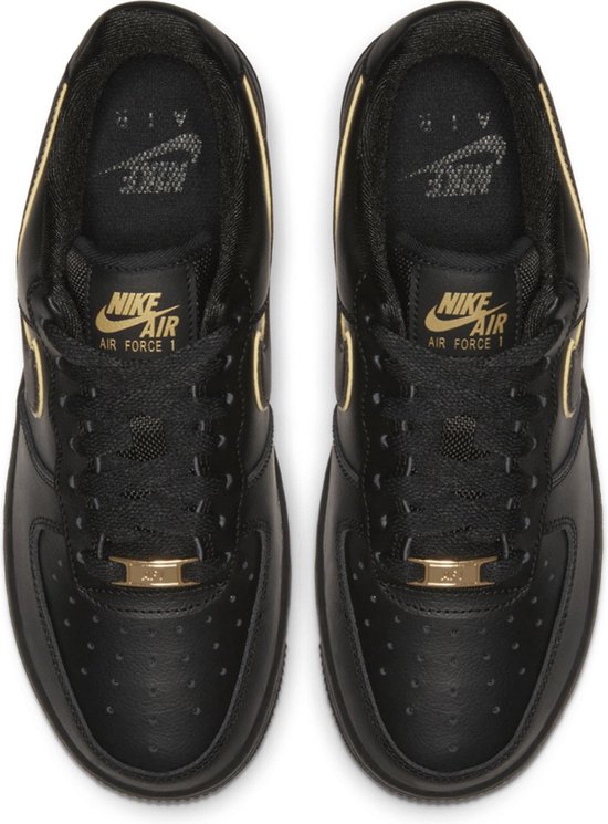 Nike Sneakers - Maat 40 - Vrouwen - zwart/goud | bol.com