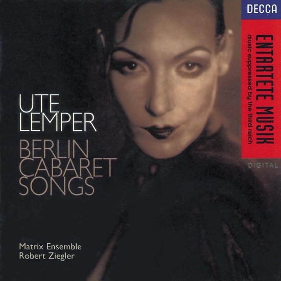 Albumcover met Ute Lemper voor Ute Lemper Berlin Cabaret Songs