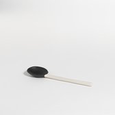 The Table atelier - opscheplepel - 25 cm - keramiek - handgemaakt - zwart/wit