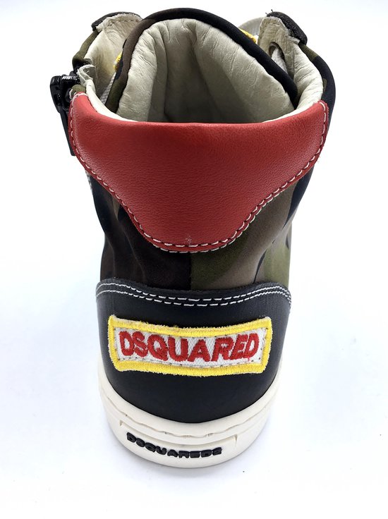 Dsquared2 schoenen wit met gouden accenten maat 39 - Vinted