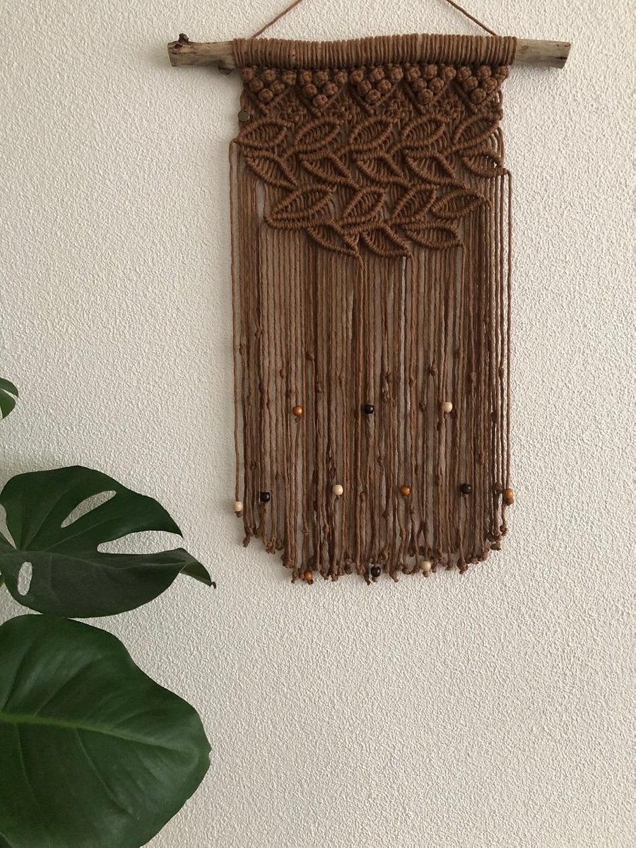 Blaadje , Macrame muur hanger, wandkleed, Macrame wandkleed - 152 donker oker