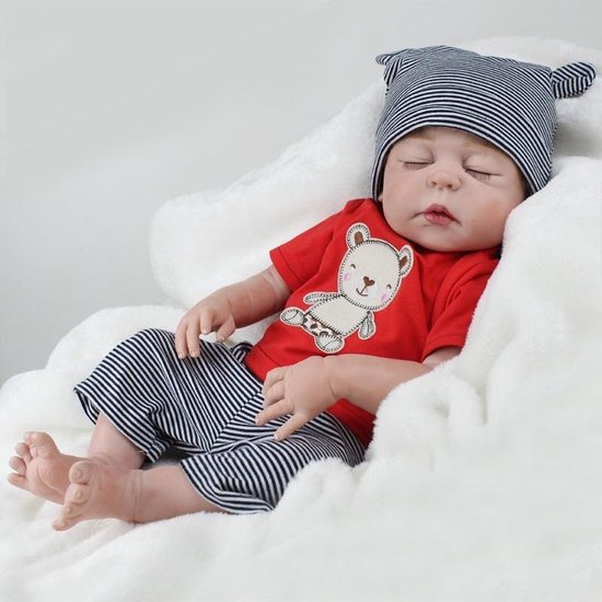 Reborn bébé sur (fait à la main) en t-shirt rouge avec ours en peluche  supplémentaire... | bol.com