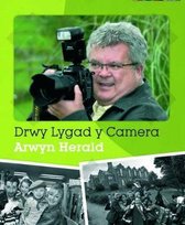Drwy Lygad y Camera