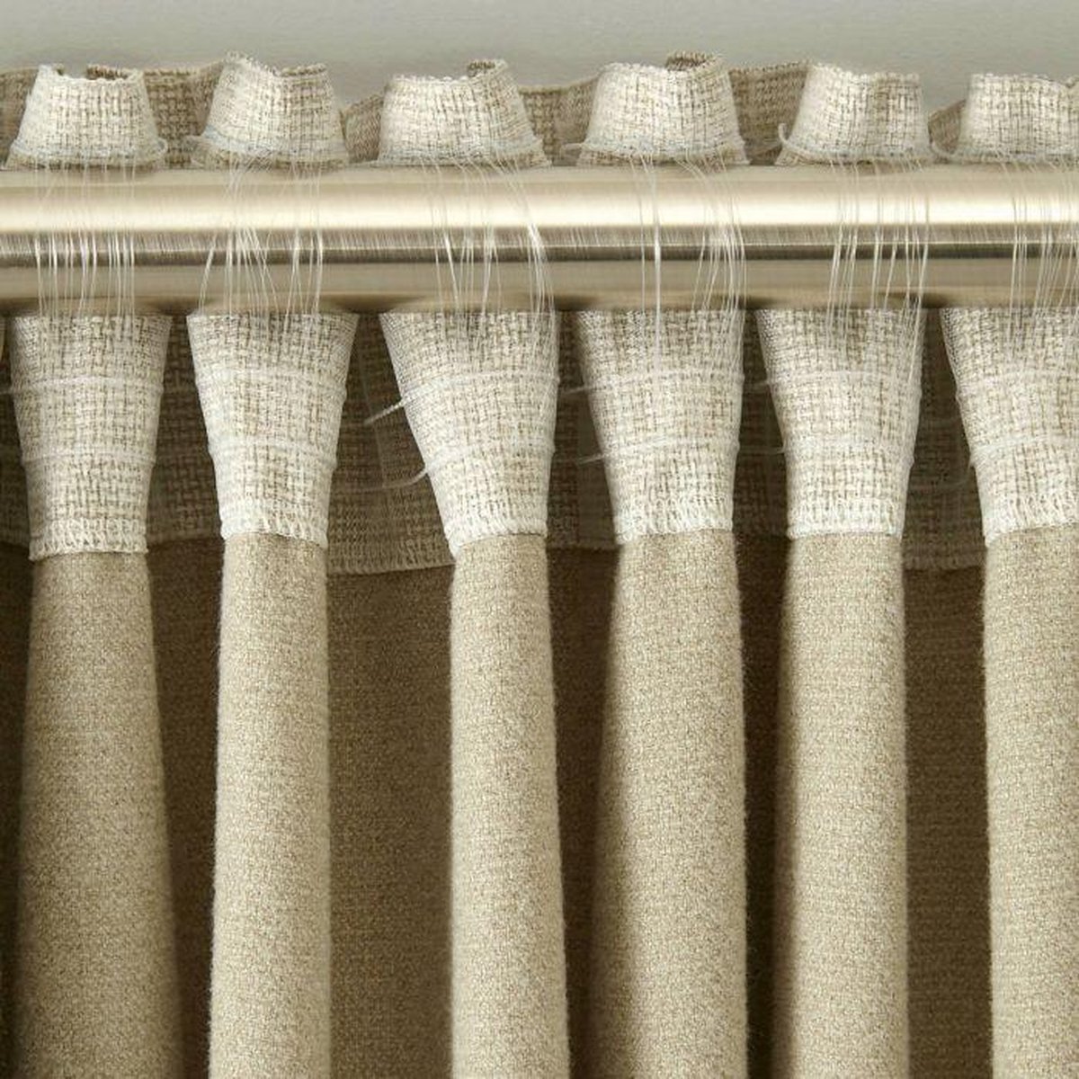 thumbnail: Weerbestendige Raamisolatie Set - Winddicht, Warmte-isolerend, Energiebesparend Voor Slaapkamer & Keuken