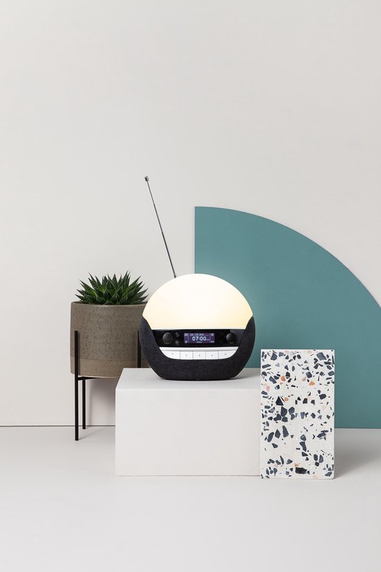 Réveil Lumineux Lumie Bodyclock Luxe 750DAB - Simulation Lever/coucher De Soleil, Radio DAB, Bluetooth, Lumière Bleue Faible