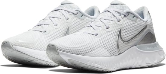 Nike Nike Renew Run Sportschoenen - Maat 40 - Vrouwen - wit,zilver | bol.com