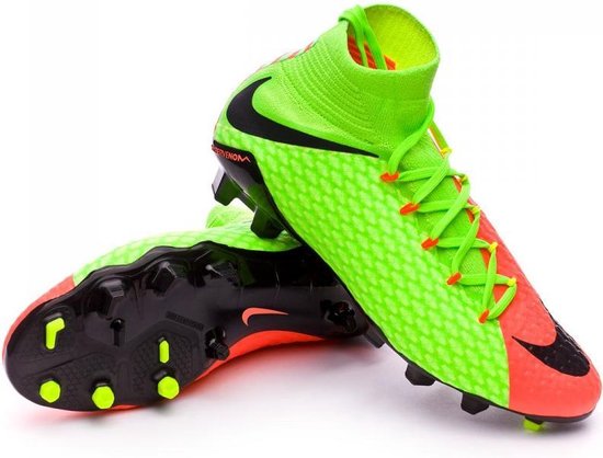 nike phatal 3