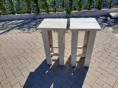 2 stuks kruk Barkruk Easy van White Wash steigerhout voor bij een bar tafel / sta tafel