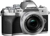 Olympus OM-D E‑M10 Mark IV - Systeemcamera + ED 14-42mm EZ lens - Zilver