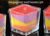 Candles by Milanne: XXL Tri ColorePlus Kaars met houten pit in vierkant glas