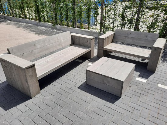 3 delige Loungeset "Garden Middel" van Grey Wash steigerhout inclusief tafel 5 persoons