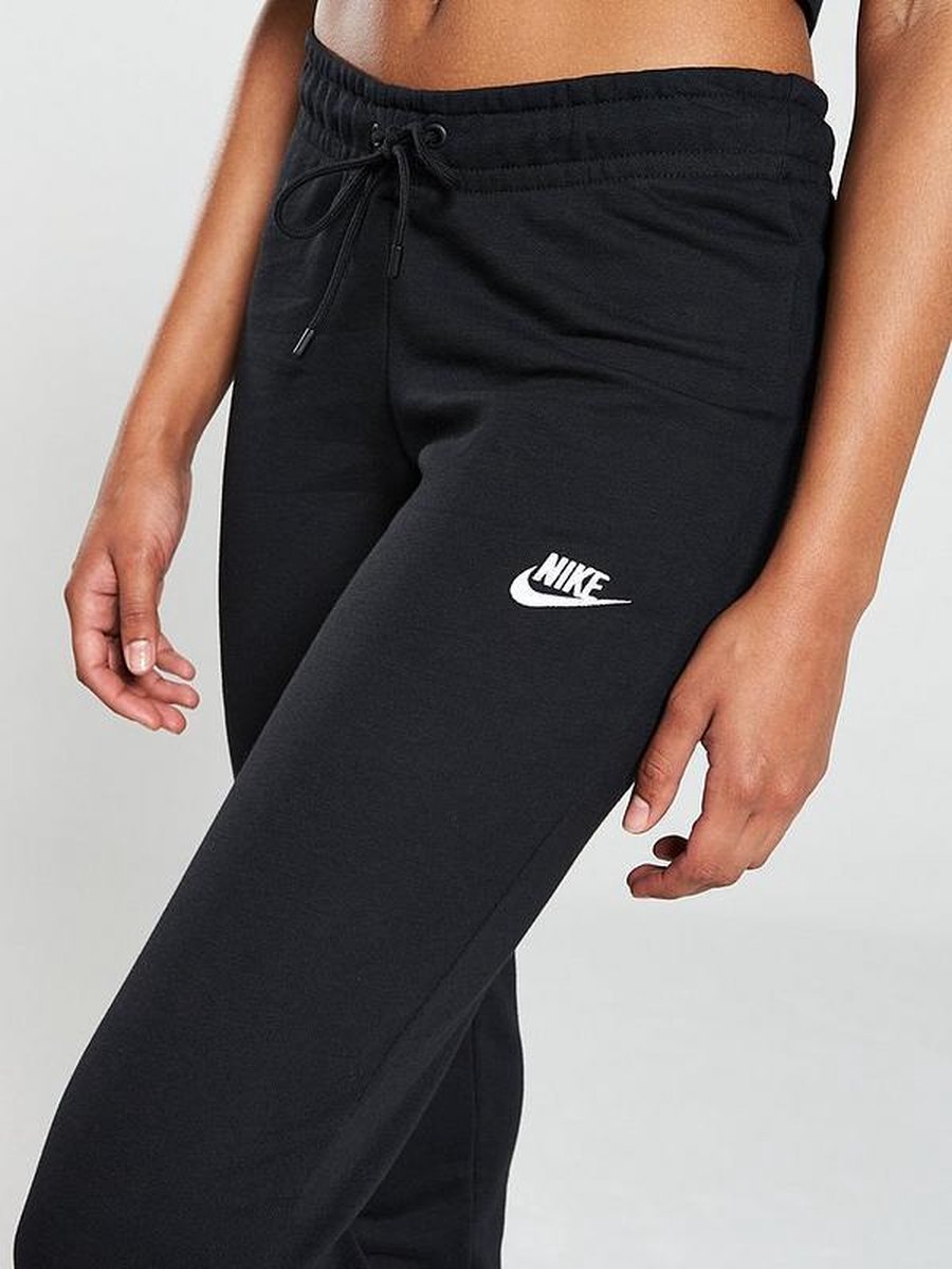 Nike Sportswear Essential Sportbroek - Maat M - Vrouwen - zwart | bol.com