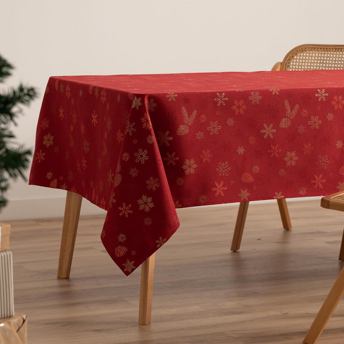 Jacquard tafelkleed rond 140x140 cm met goudkleurige Lurex-draadjes