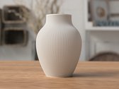 Japandi Design Vaas – Moderne Minimalistische Vaas – Decoratieve Ribbelstructuur – 18 cm