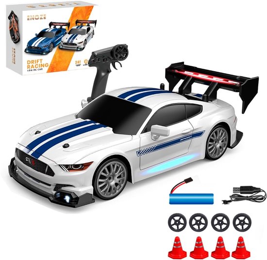 Afstandsbedienbare Drift Auto 1:24 - 20 Km/u & 4WD - Met LED Verlichting 2 4ghz Besturing