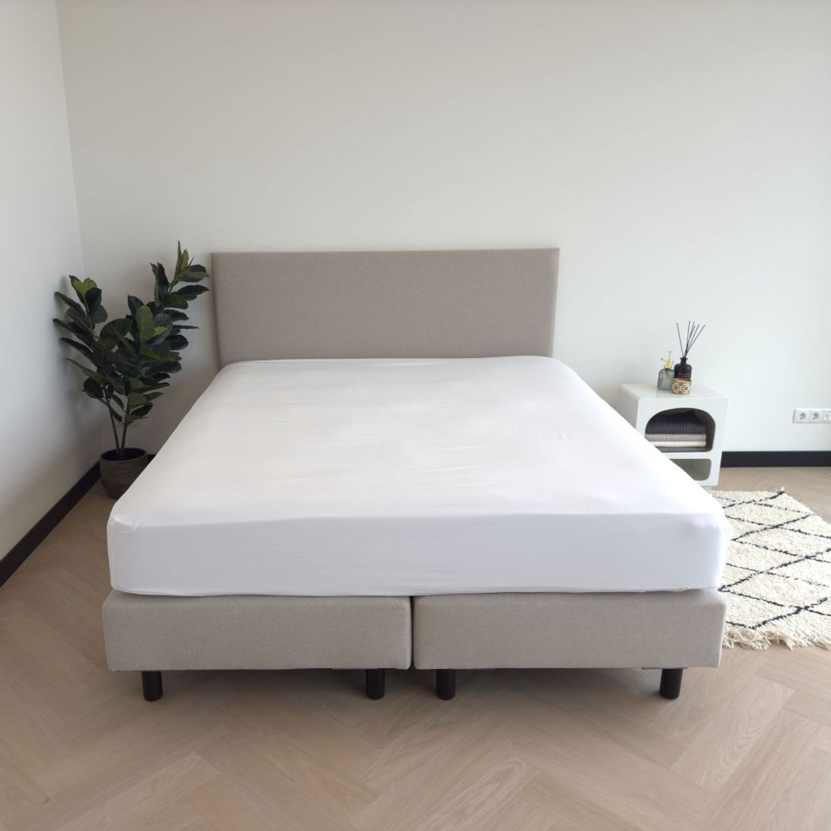 kayori Isis Hoeslaken Egyptisch Satijn - 90x200cm - Hotelkwaliteit 400TC - Matrasdikte 35 cm - Wit
