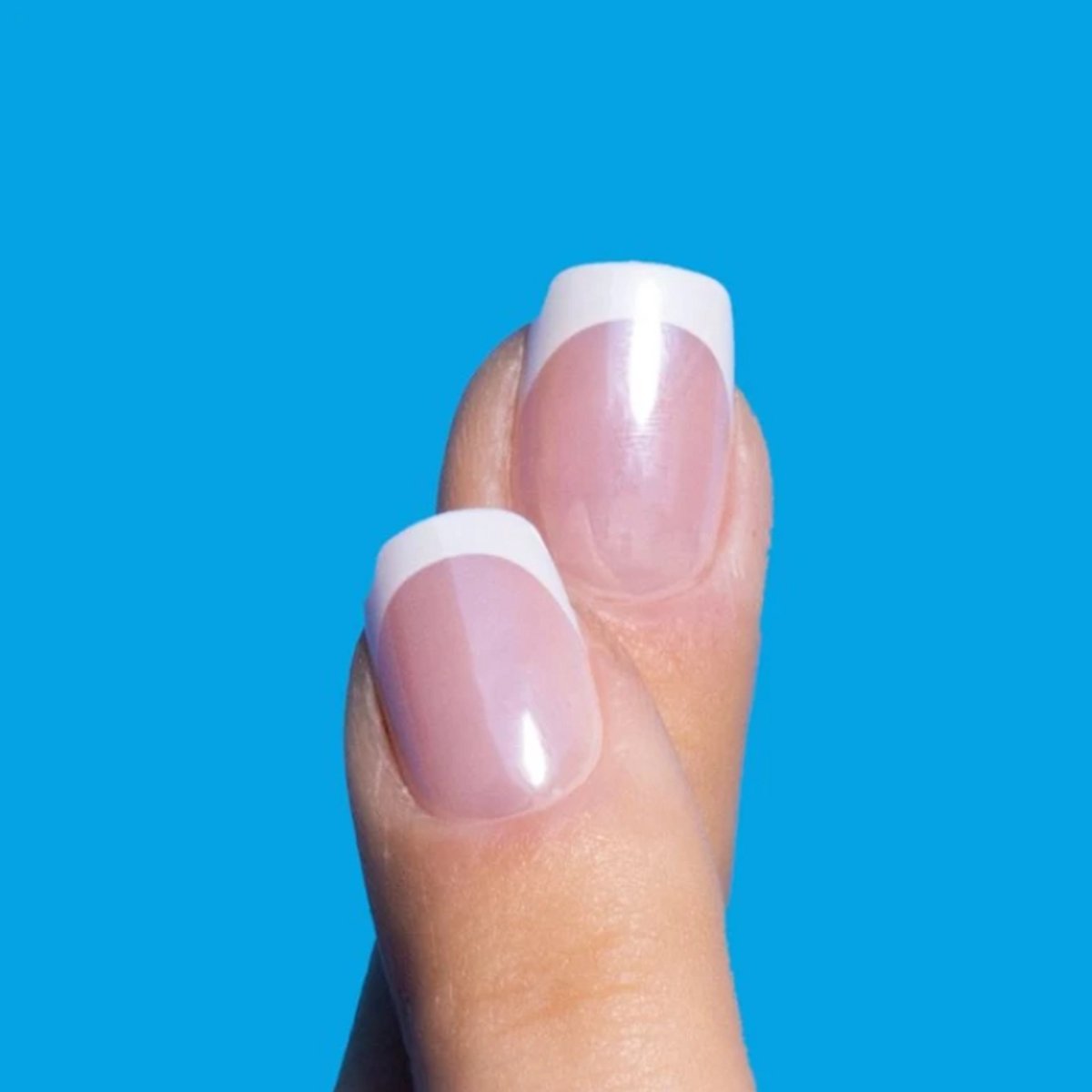 Freaky Nails | French Rewind – Square Nude-Witte Shimmer French Manicure Press-On Nagels – 32 stuks (16 maten) – Glossy Finish – Herbruikbaar
