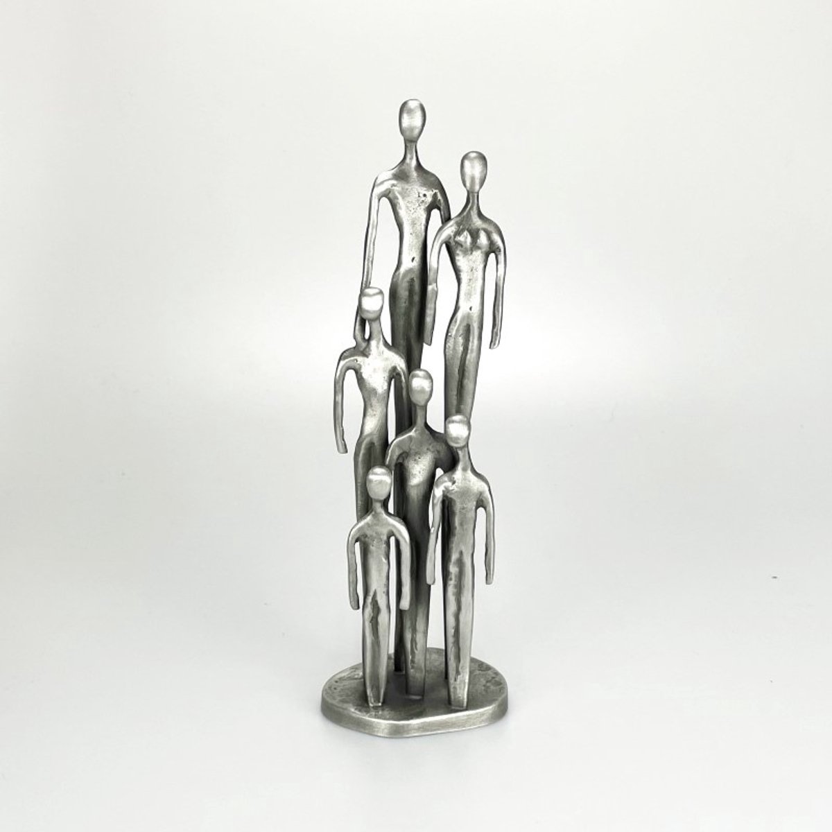 Sculptuur ''Het Gezin'' - 4 kind - 24cm - Beeldje familie - tinnen huwelijk - 10 jaar getrouwd - Vaderdag - Moederdag - Gezinsbeeld - Familiesculptuur