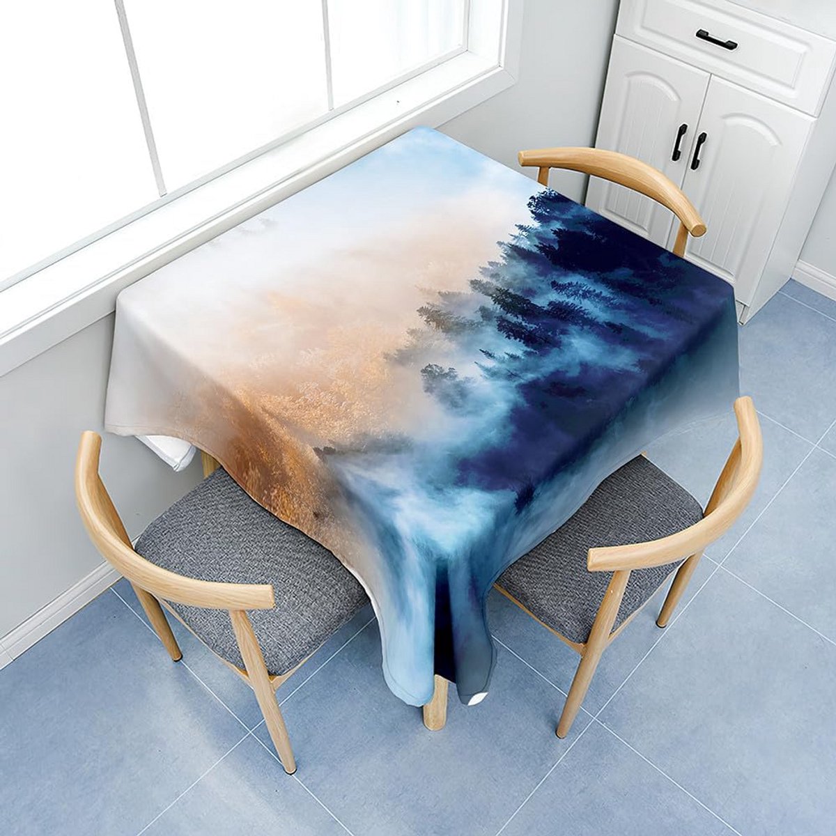 Wasbare Vierkante Tafelkleed Polyester Voor Binnen en Feestjes - Bergzicht Print