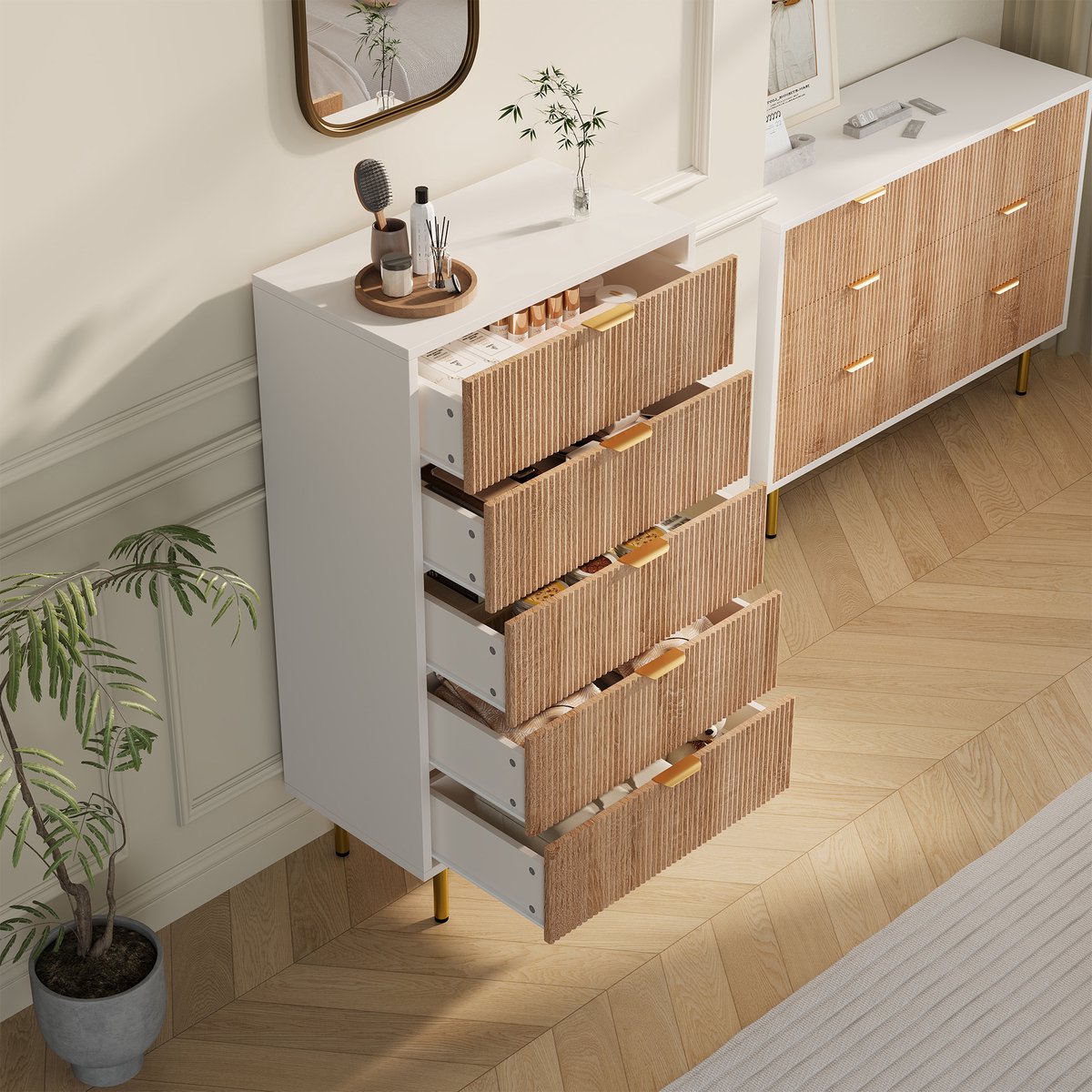 Commode met 5 laden in een lichte houttint, grote capaciteit en minimalistisch design voor efficiënte organisatie in elke kamer