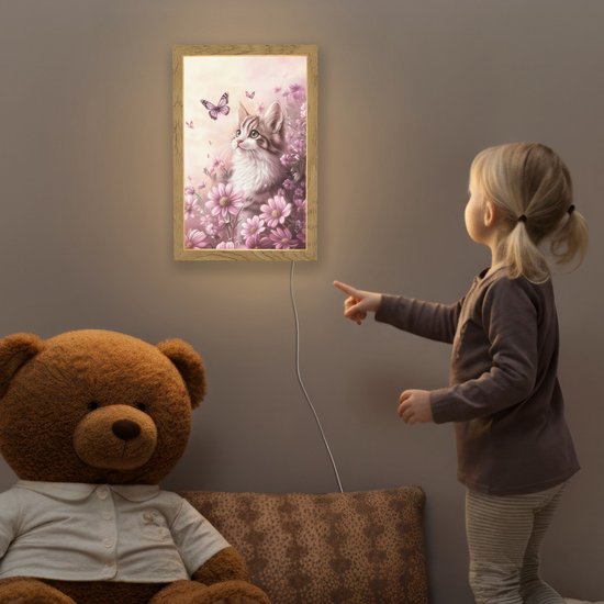 Nachtlampje 20x30 cm - Kinder lamp - Kitten - Bloemen - Vlinders - Paars - Tafellamp kinderkamer - Slaapkamer lamp - Bedlamp kinderen - Kinderlampje stopcontact - Wandlamp babykamer - Nachtlampjes van Merkloos — afbeelding 5