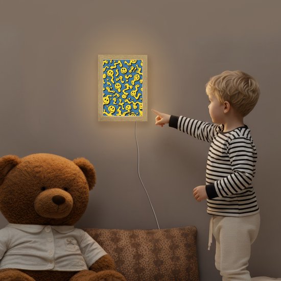 Nachtlampje 15x20 cm - Kinder lampje - Smileys - Geel - Blauw - Tafellamp kinderkamer - Slaapkamer lamp - Bedlamp kinderen - Kinderlampje stopcontact - Wandlamp babykamer - Nachtlampjes van Merkloos — afbeelding 5